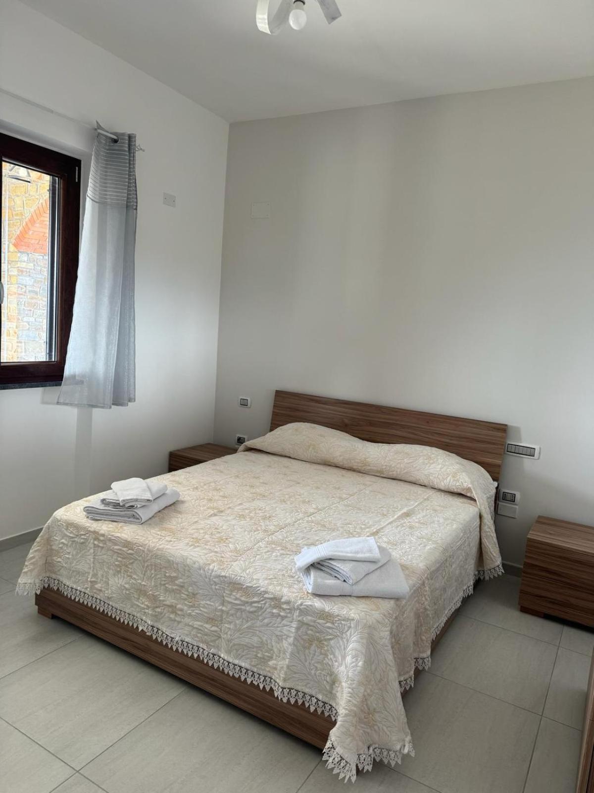 Casa Iris Hotel Castellabate Exterior photo